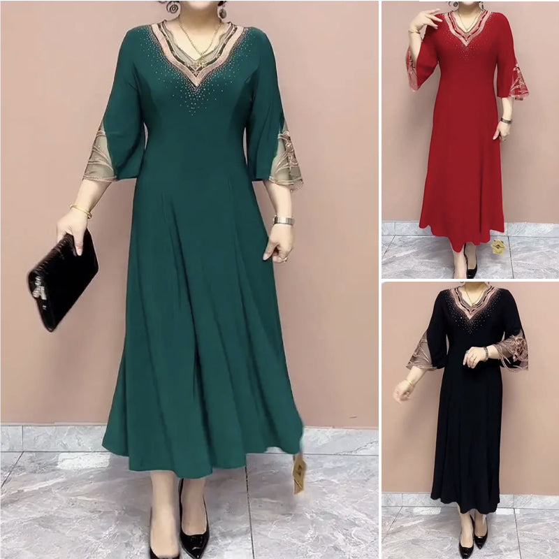 👗💥【XL-5XL】 2024 nové elegantné šaty s výstrihom do V a extra veľkým lemom 3738406