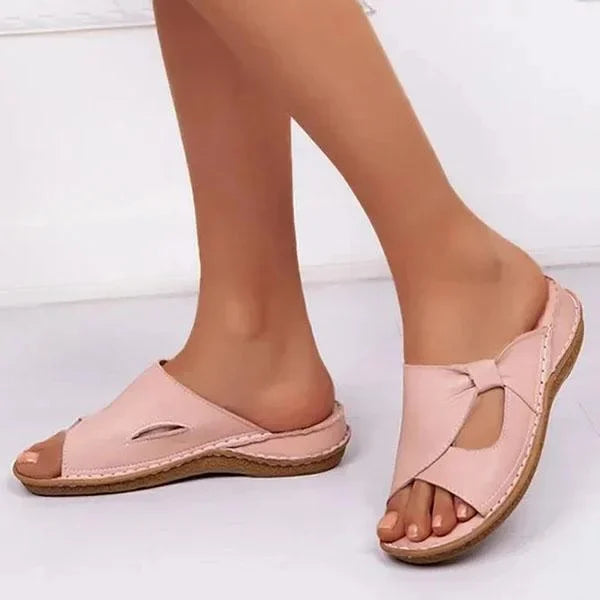【35-43】👡👡2025 nový štýl módne ležérne pohodlné mäkké dámske plážové papuče