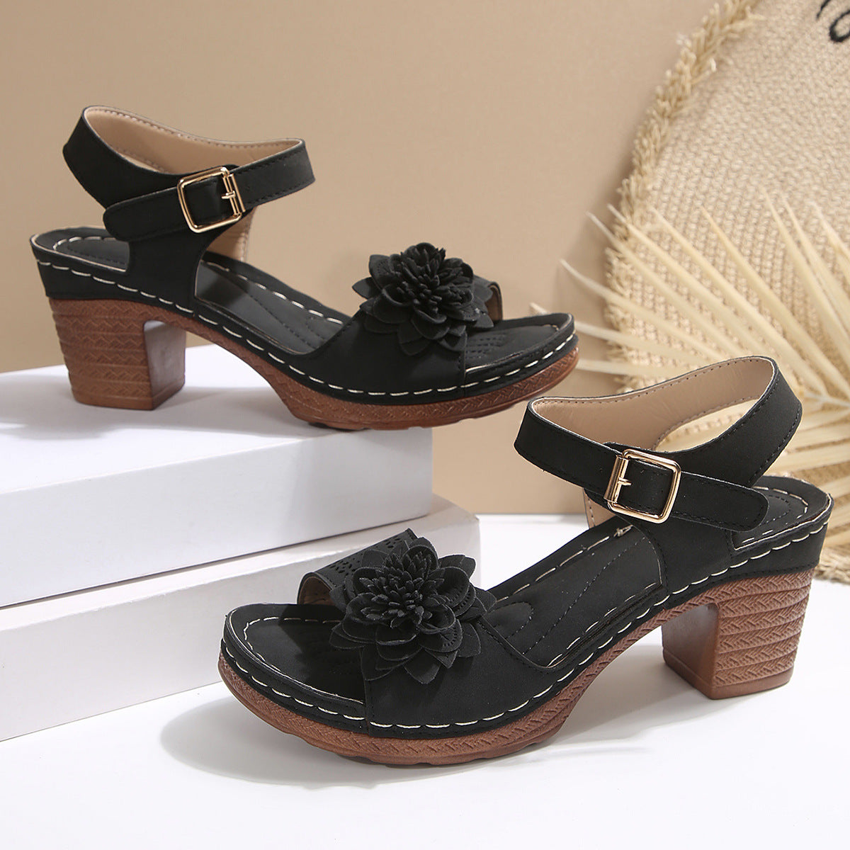 🌟【36-43】Sandale elegante pentru femei, cu vârful deschis, de vară 2025, sandale cu toc înalt și talpă groasă și decorațiuni florale
