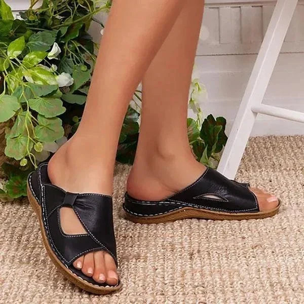 【35-43】👡👡2025 nový štýl módne ležérne pohodlné mäkké dámske plážové papuče