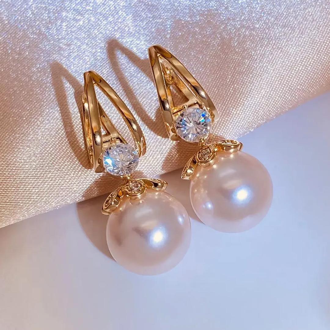 💎💐 Nové francúzske luxusné svetlo🌼 2025 Senior zmysel pre skutočný temperament Pearl Silver Strieborné náušnice