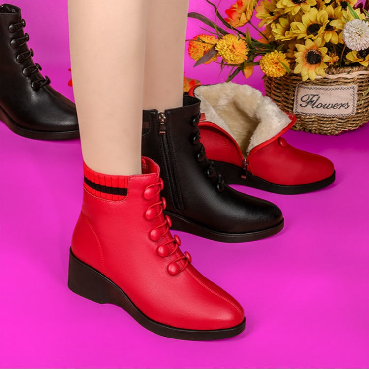 👢【35-41】2024 jeseň a zima obľúbené mäkké kožené dámske čižmy na šikmom opätku