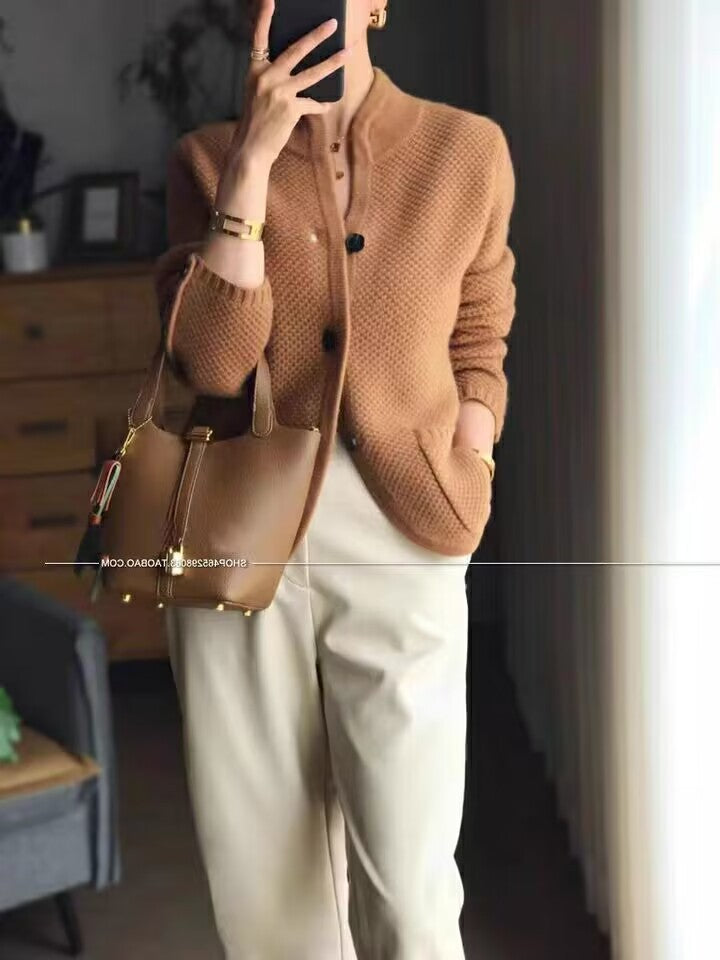 💕🥼【S-2XL】Nový jesenný a zimný zahustený dámsky sveter, módny retro francúzsky kašmírový kardigan