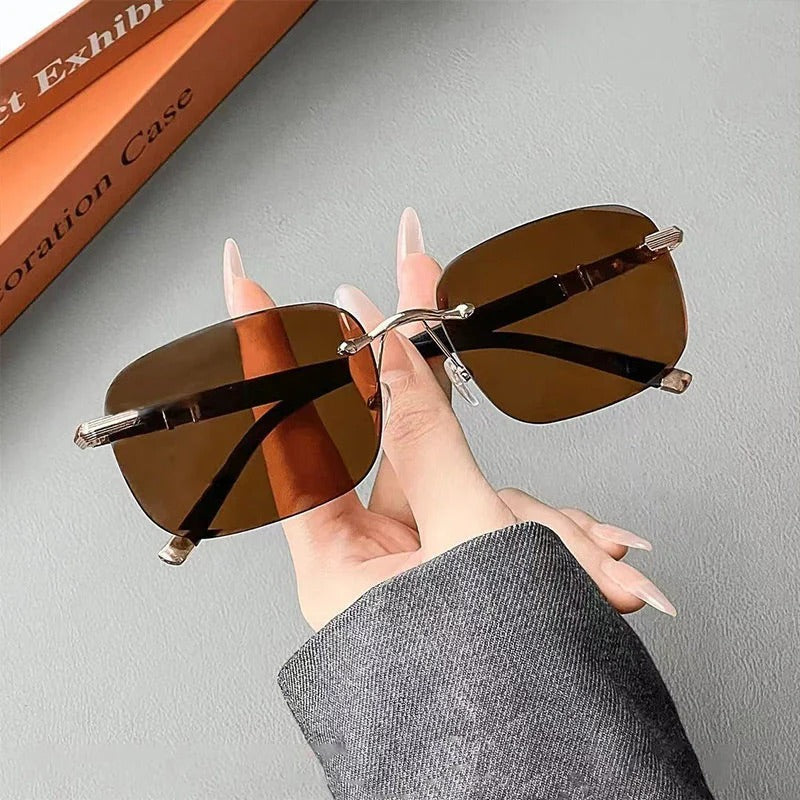 🕶️✨ Polarizované slnečné okuliare – jasné videnie, maximálna ochrana a moderný štýl【🎁 Súčasťou balenia je kožené puzdro na okuliare + čistiaca handrička – praktické a elegantné】