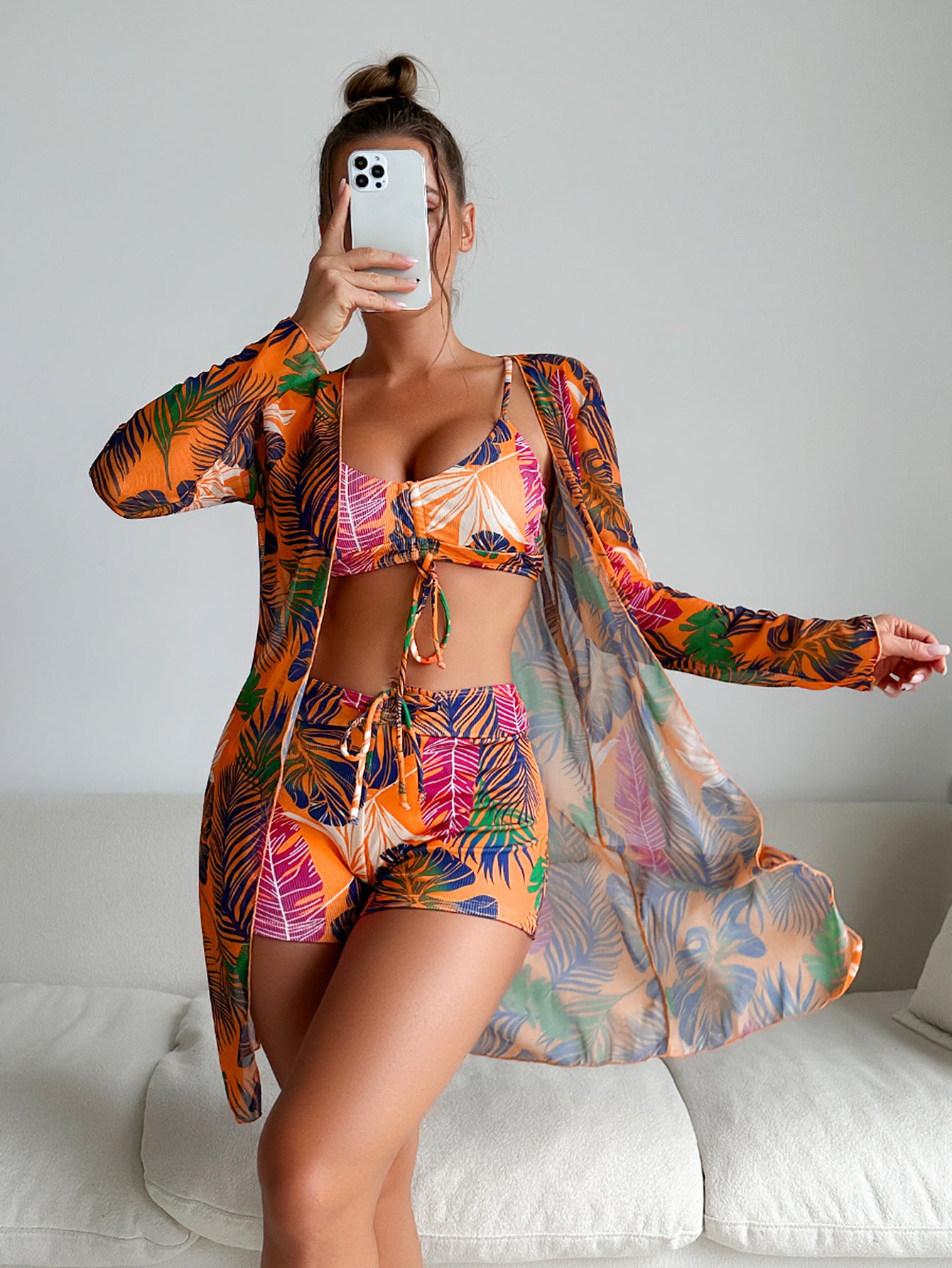 【✨Cumpără 1, primești 1 gratuit】👙Costum de baie nou la modă, din trei piese, disponibile în mai multe culori