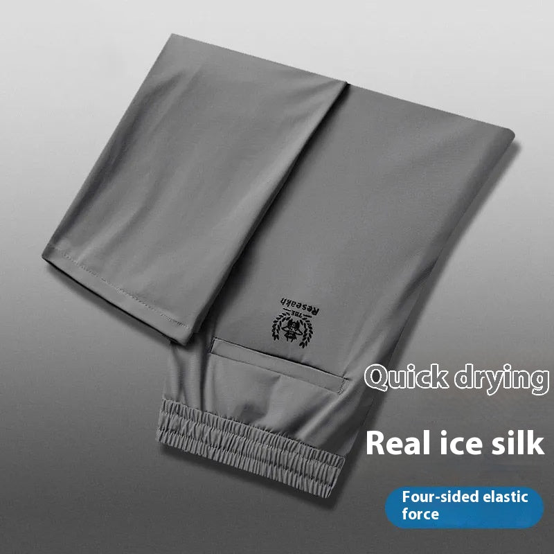 💥🧊😍【M-5XL】Pantaloni subțiri de vară din mătase glacială pentru bărbați, materialul este moale, confortabil, respirabil și se usucă rapid
