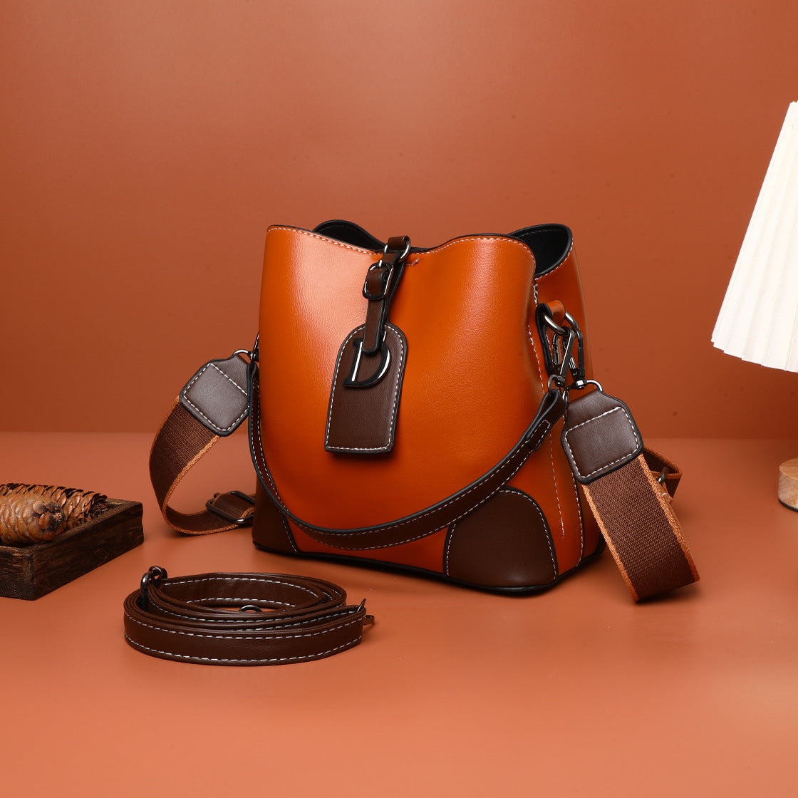 ✅Platba pri doručení. Retro crossbody kabelka cez rameno - veľká kapacita