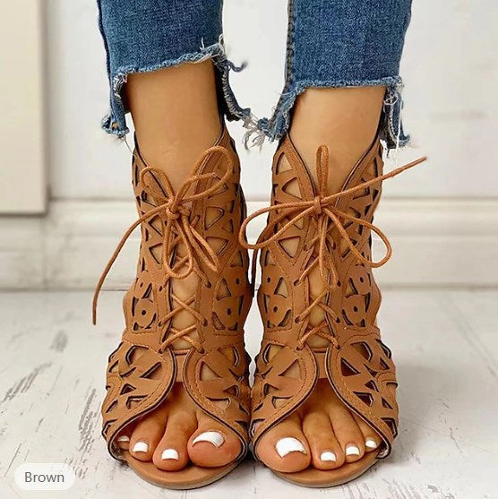 【36-42】 Nové dámske sandále na kline 3703975