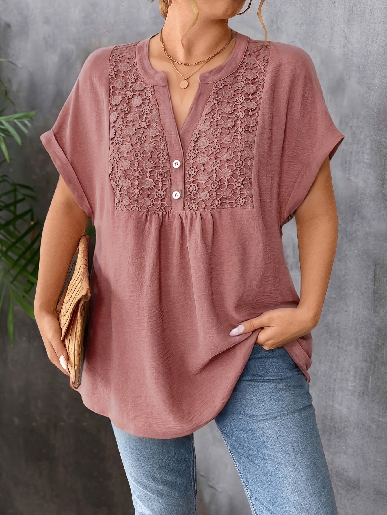 🌸✨ [L-5XL] Nueva camiseta de manga corta con ribete de encaje - Cuello en V 👚💖