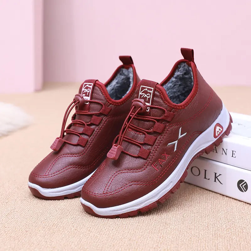 👢✨Un par de zapatos con un precio de 32 euros [tallas 35-41] son zapatos de caminar nuevos para mujer de otoño e invierno, hechos de cuero genuino, elaborados a mano y forrados con felpa de algodón.