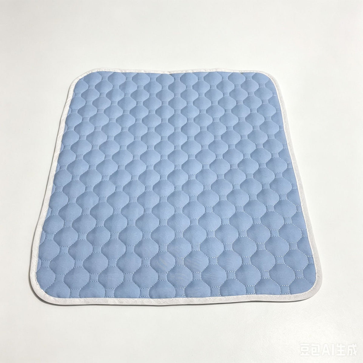 📢 ¡50 % de descuento 🔥! Alfombrilla refrescante para mascotas (no requiere llenado de agua) 🧊 — Fabricada en tejido Oxford transpirable; apta para todo tipo de camas o jaulas para mascotas.