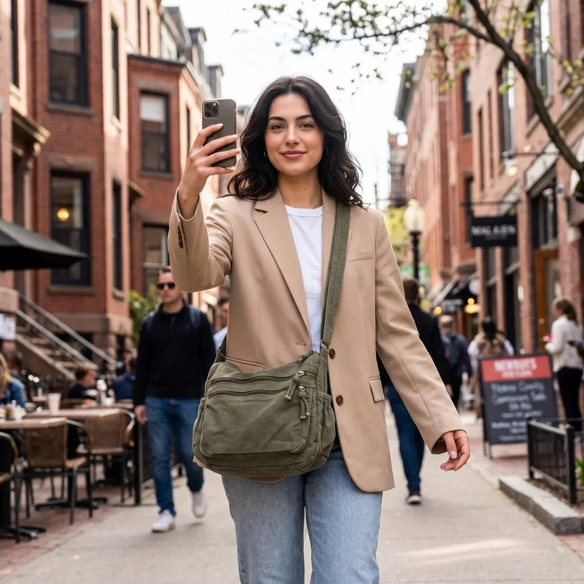 👜Oferta limitada: -55%✨Bolso bandolera de lona desgastada de gran capacidad: diseño con múltiples compartimentos con cremallera y correa ancha ajustable para el hombro.