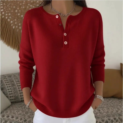 🔥 Novinka: Kvalitní pletený svetr s knoflíky (S–3XL) 🧥 Výstřih do V, extra měkký materiál ideální pro chladné zimní dny 🌨️ Objednejte hned! ✅