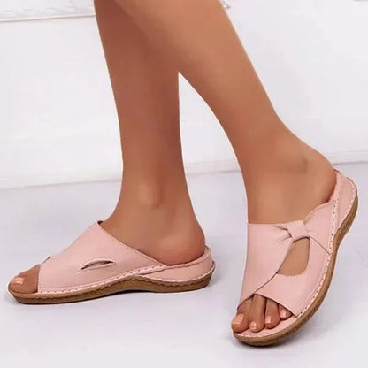 【35-43】👡👡2025 nový štýl módne ležérne pohodlné mäkké dámske plážové papuče