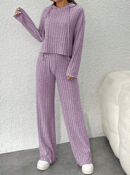😍📢¡60% de descuento!📢 Cómodo conjunto de dos piezas de camiseta y pantalón de punto con escote elástico