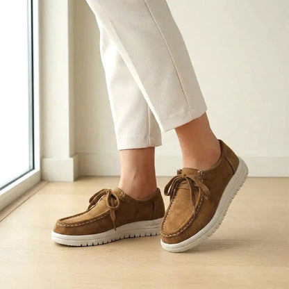 🍁【Tallas 36-43】Novedad de otoño 2026: zapatos casuales de felpa con plataforma y cordones