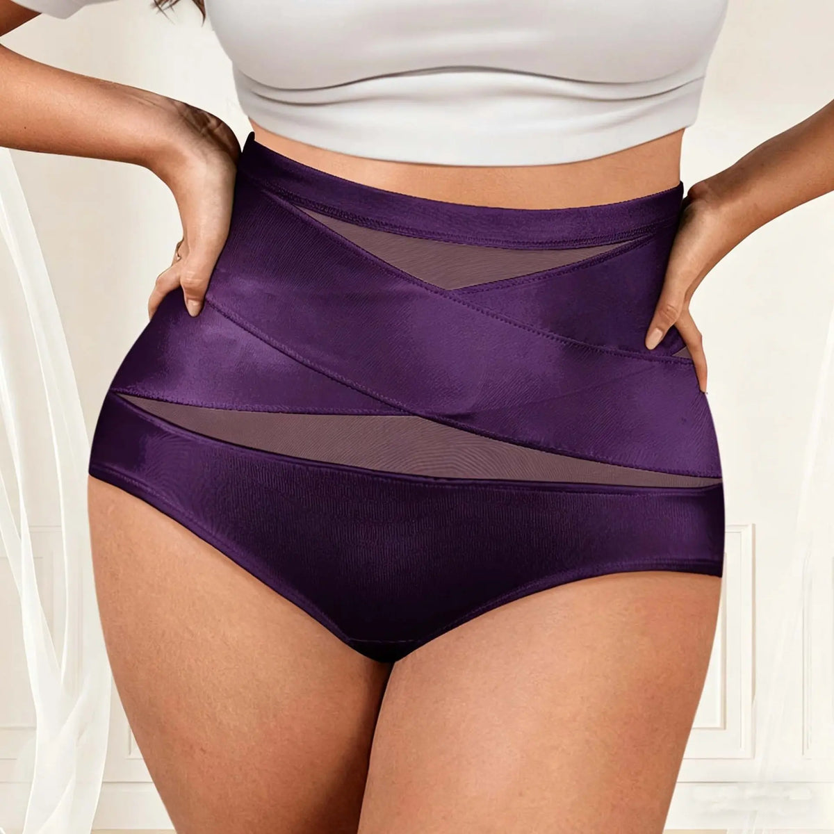 🔥 3 artículos por 27 € 🌸 ¡Último día de esta oferta especial! 🎁 Braguitas de talle alto en tallas grandes, con diseño cruzado y efecto control de abdomen.
