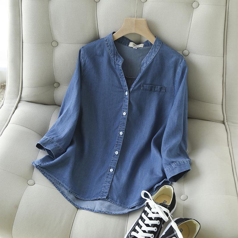 Camisa de manga tres cuartos con cuello en V y tejido vaquero fino para mujer, ideal para primavera/verano.