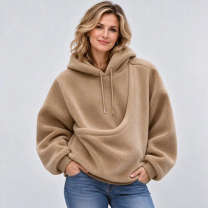 ¡Lleva a tu mascota contigo a dondequiera que vayas con esta sudadera con capucha!