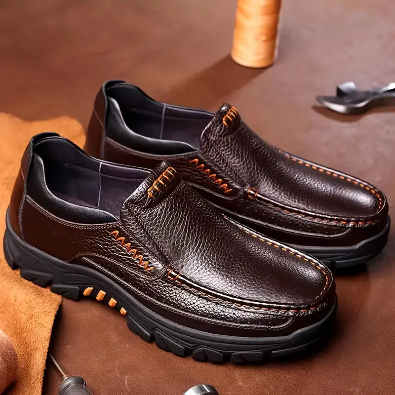 💥🥾Descuento por tiempo limitado [38-48] Nuevos zapatos de negocios casuales de cuero hechos a mano para hombre de otoño