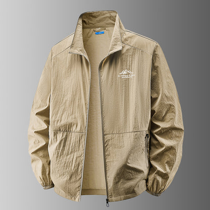 🔥【M-8XL】☀️Chaqueta ligera hombre, cuello alto, anti-viento y UV, ideal para viajes.Nuevos productos -49%