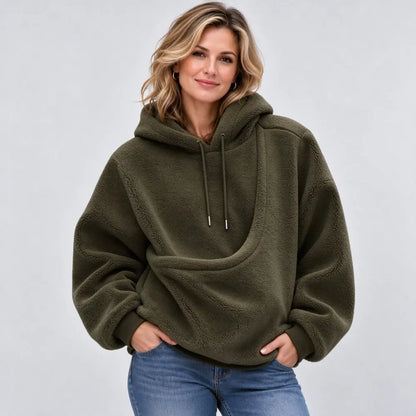 ¡Lleva a tu mascota contigo a dondequiera que vayas con esta sudadera con capucha!