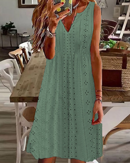 🧚‍♀️【50% zľava🔥】【S–5XL】😍 Nové letné šaty pre väčšie veľkosti, jednofarebné, bez rukávov, výstrih do V, priedušný žakárový vzor