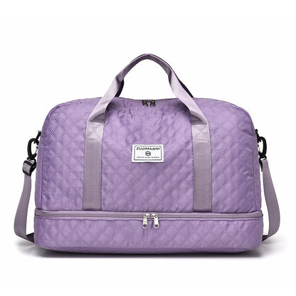 🔥Táto elegantná cestovná taška má veľkú kapacitu a samostatné priehradky na suché a mokré veci, vďaka čomu je vhodná na jogu a fitness aktivity.