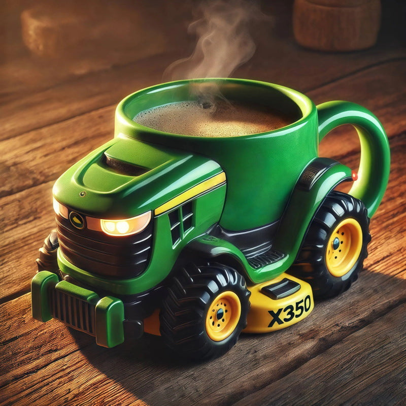 Retro šálka kávy v tvare farmárskeho traktora