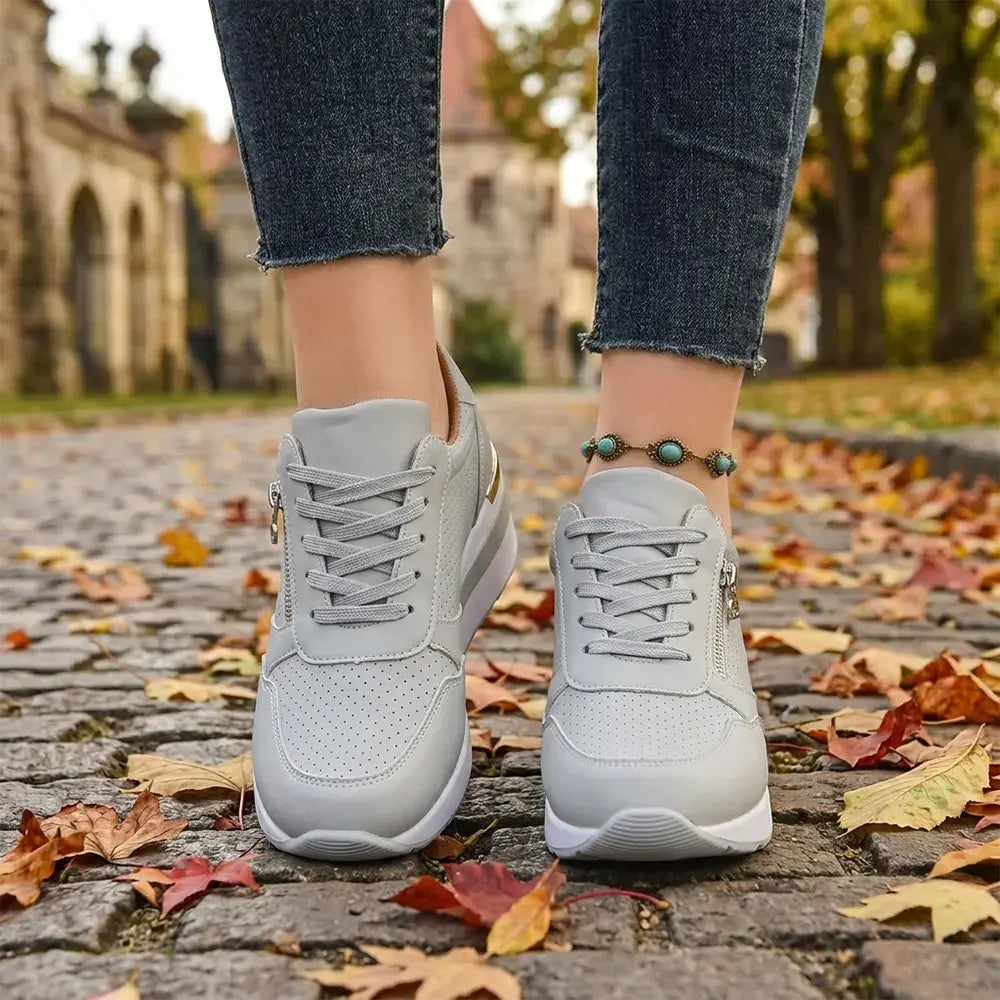 【Veľkosti 36-43】 Štýlové dámske športové topánky na platforme so zvýšením výšky o 5 cm – moderný dizajn na každodenné nosenie. ✨