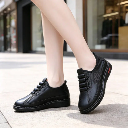 👟【36-43】Zapatos planos de mujer de piel auténtica: ligeros, con suela suave y cómoda. Mocasines anchos para uso diario, adecuados para personas mayores.