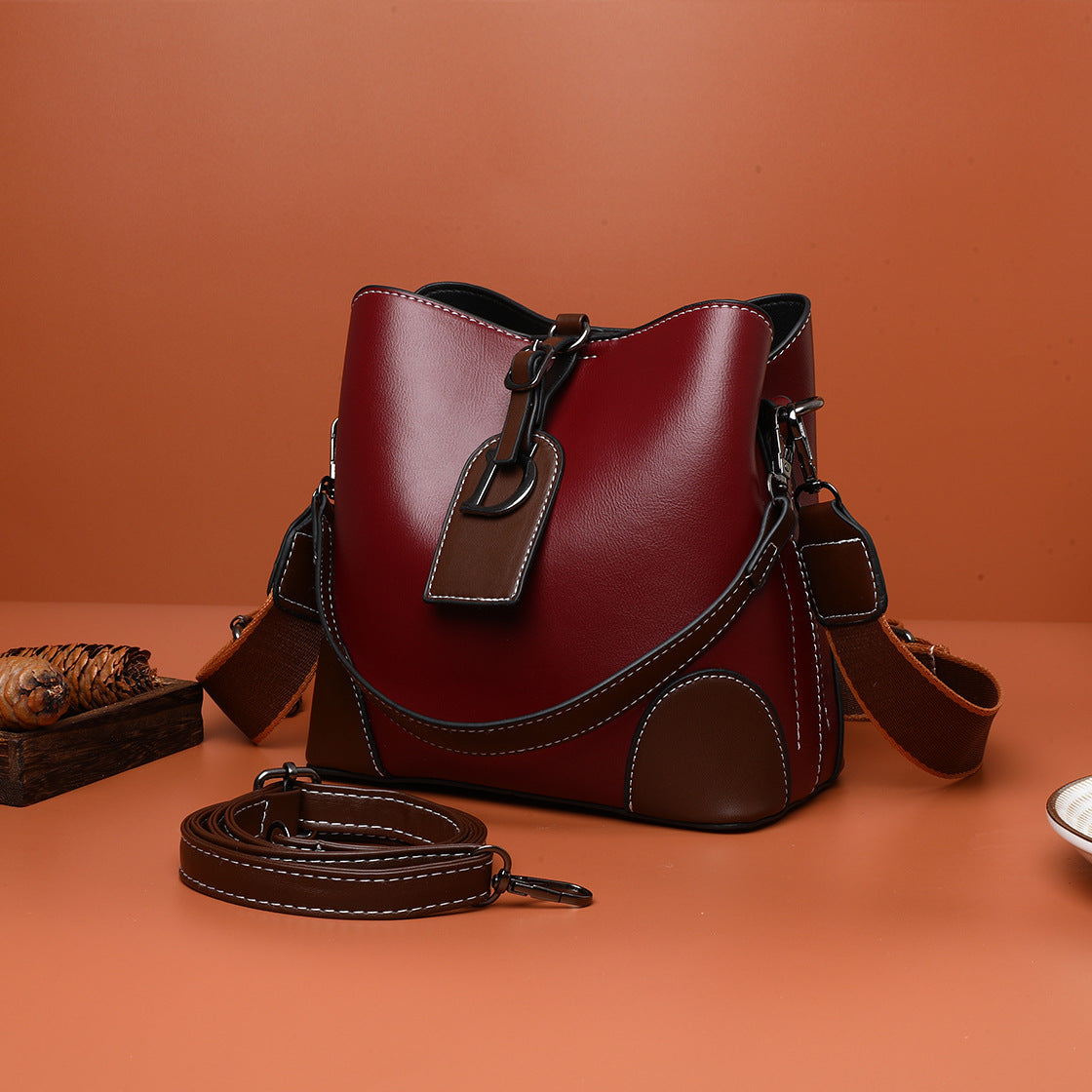 ✅Platba pri doručení. Retro crossbody kabelka cez rameno - veľká kapacita