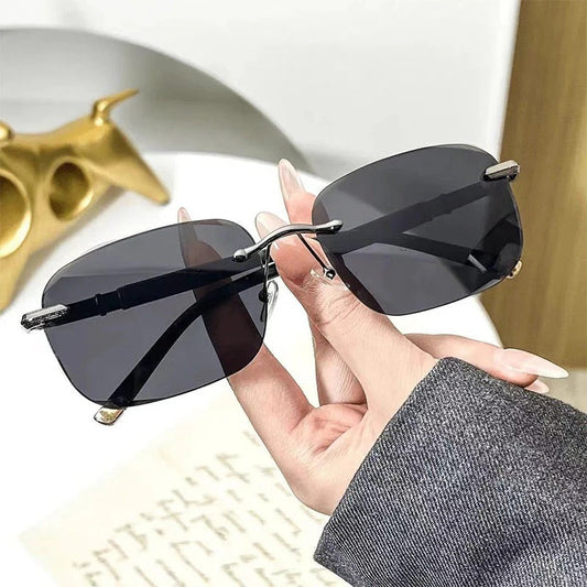 🕶️✨ Polarizované slnečné okuliare – jasné videnie, maximálna ochrana a moderný štýl【🎁 Súčasťou balenia je kožené puzdro na okuliare + čistiaca handrička – praktické a elegantné】