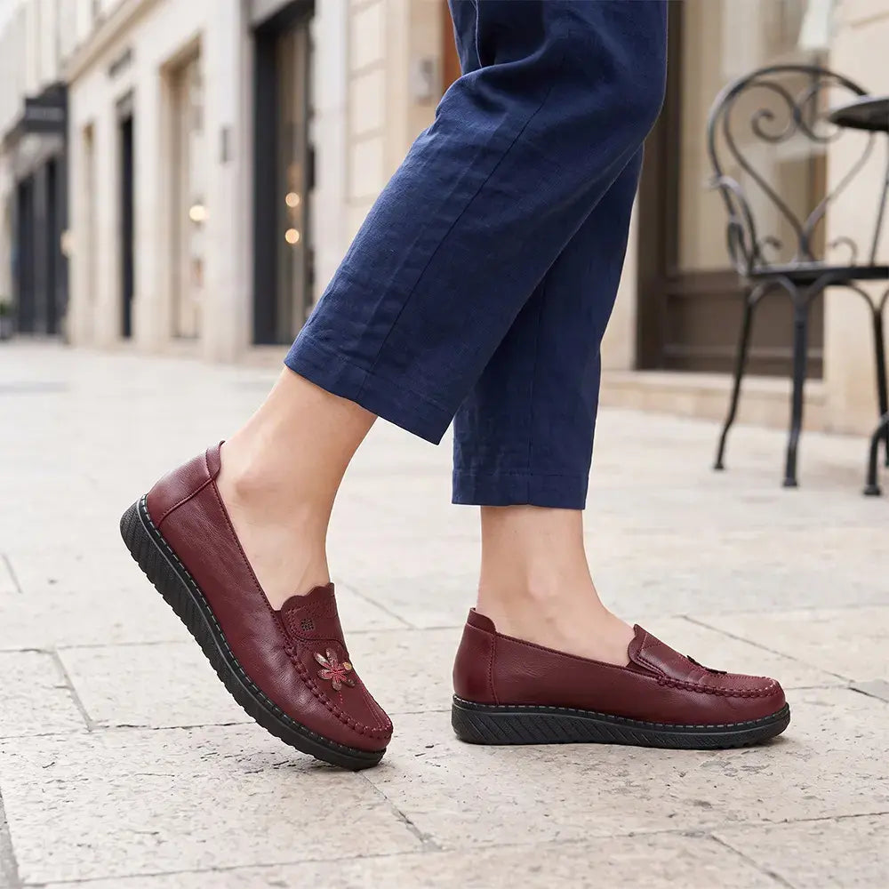 🍁【Tallas 35–41】Nuevos zapatos casuales para mujer: suela suave y antideslizante; un ajuste cómodo y relajado que no fatiga los pies, incluso tras un uso prolongado.