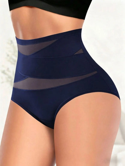 🔥 3 artículos por 27 € 🌸 ¡Último día de esta oferta especial! 🎁 Braguitas de talle alto en tallas grandes, con diseño cruzado y efecto control de abdomen.