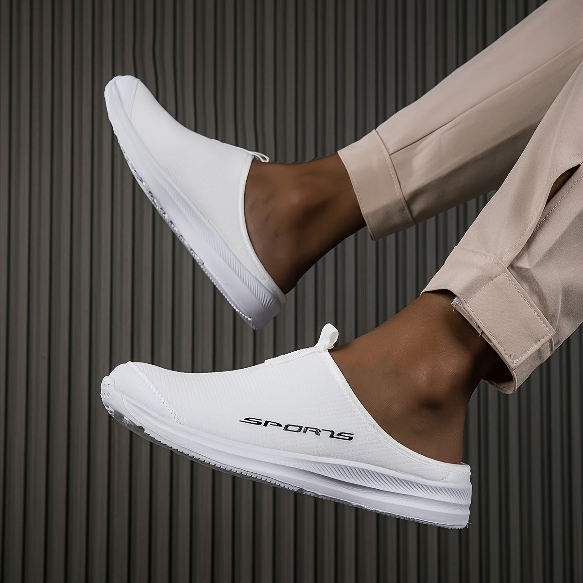 👟🏆【50% отстъпка 🔥】【39-44】Мъжки ежедневни чехли с мрежеста горна част, дишаща стелка и лека подметка.
