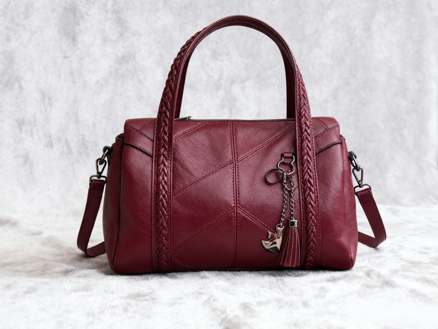 👜💟【50% ZĽAVA】Mäkká kožená taška, kabelka, veľká kapacita, tri priehradky, vodeodolná a odolná voči poškriabaniu
