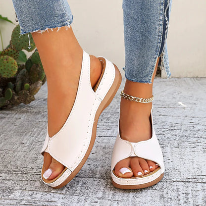 👡 Prémiové rímske sandále z hovädzej kože – hrubá anatomická podrážka, rýchle zapínanie na suchý zips a veľké veľkosti 36-43! ☀️✨