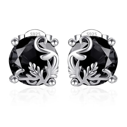 ✨1 par de pendientes de botón redondos en tono plateado con diseño de enredadera gótica y circonita cúbica negra.