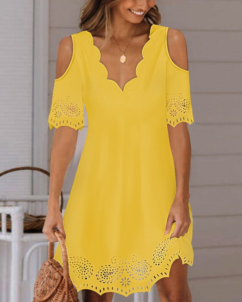 🌷🎀【S-3XL】Letné nové elegantné jednofarebné čipkované šaty s krátkym rukávom a výstrihom do V, mäkké, pohodlné a priedušné