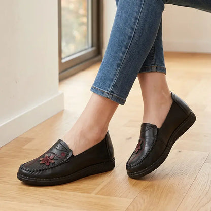 🍁【Tallas 35–41】Nuevos zapatos casuales para mujer: suela suave y antideslizante; un ajuste cómodo y relajado que no fatiga los pies, incluso tras un uso prolongado.