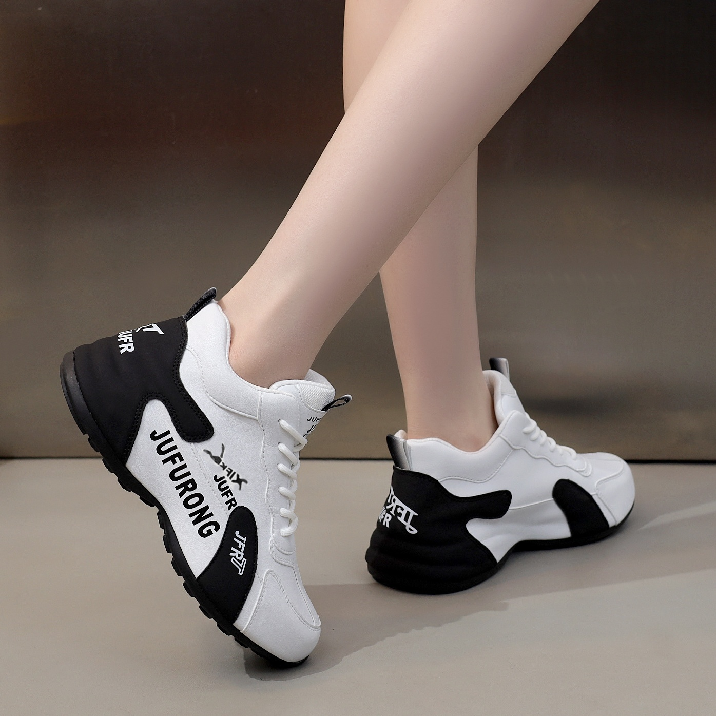 👟【Posledný deň so zľavou 50%】👟Nové unisex ležérne a všestranné kožené tenisky