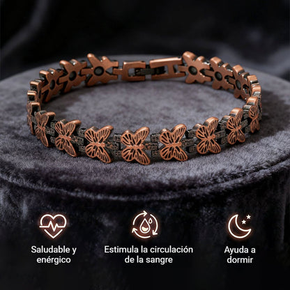 🦋✨ Nastaviteľný magnetický náramok s motýľom z medi. Elegantný, pohodlný a ideálny na každú príležitosť 💖